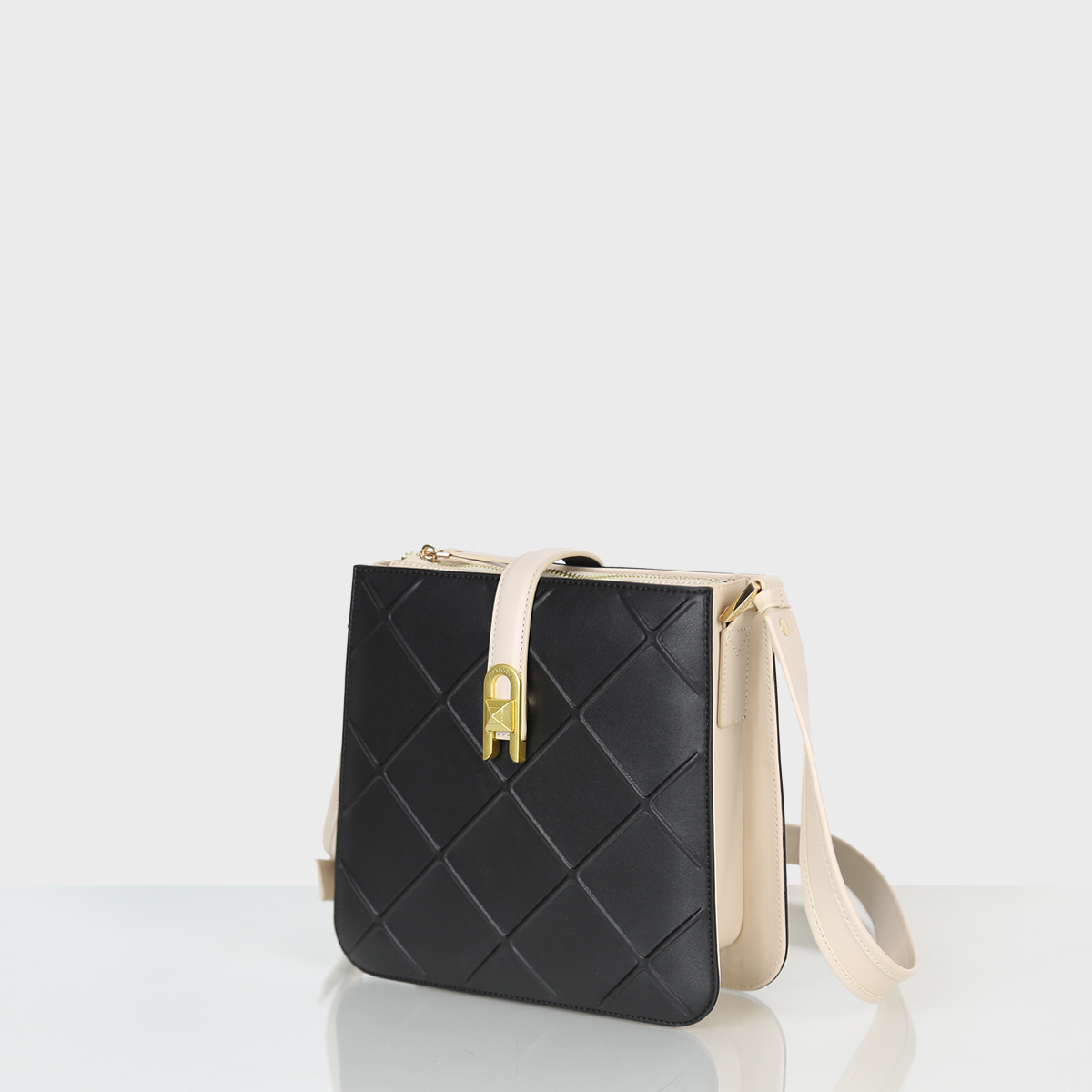 Matmazel Jessie Handmade Τσάντα Χεριού Ώμου Black 02
